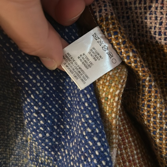 Nomad Morgan Carper Color Block Fringe Wool Cape Poncho Size Medium Large - Picture 10 of 15